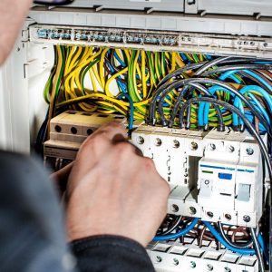 تابلو برق چنج‌اور (Changeover Panel)